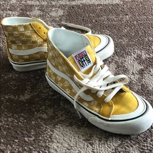 Vans skate shoes